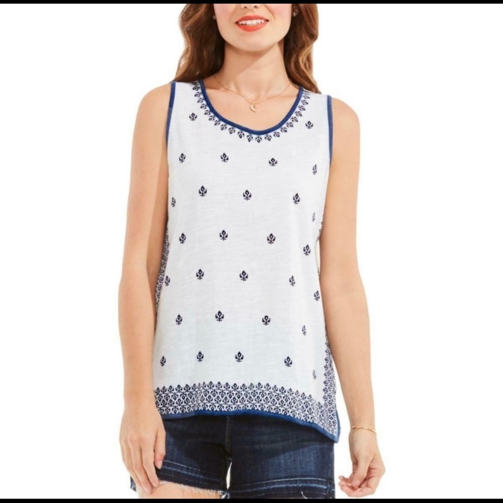 🔥30%OFF🔥Two by Vince Camuto sleeveless top Xs